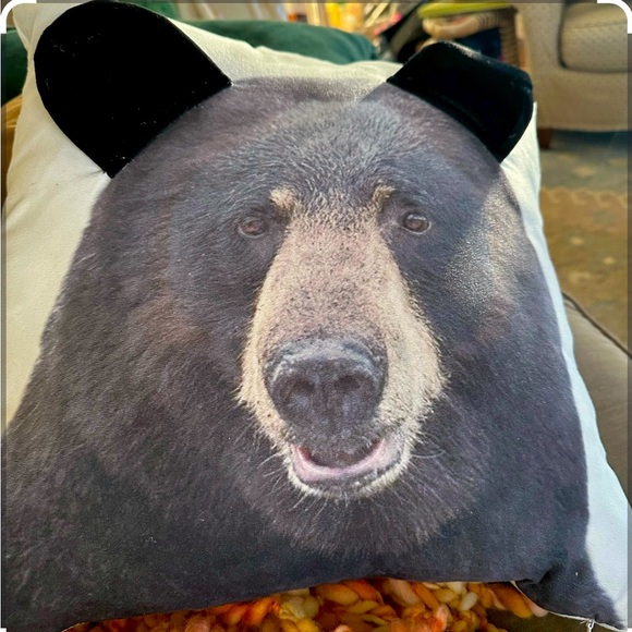 Manual Woodworkers Black Bear 3D Throw Pillow 18 X 18 Printed Pillow Zip - Picture 2 of 2